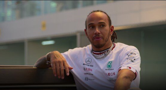 [S04.E09] Formula 1 Drive To Survive - En Sus Marcas...